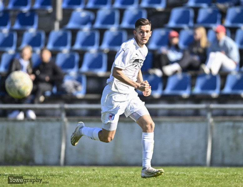 36_Yowegraphy_Jonas_Wenzel_250406_YZ92858