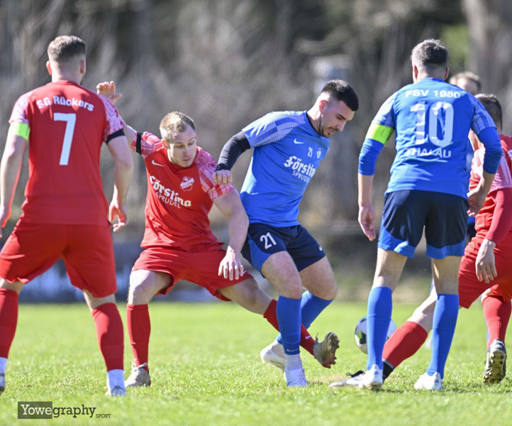 37_Yowegraphy_Jonas_Wenzel_250406_YZ92192