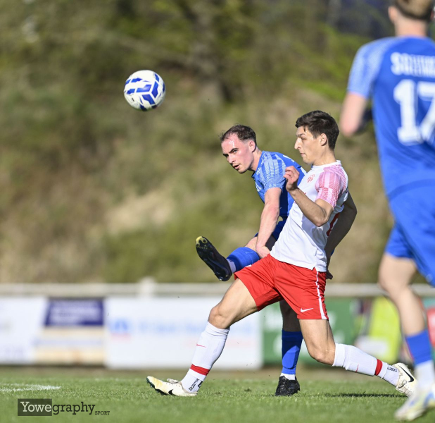 23_Yowegraphy_Jonas_Wenzel_250412_YZ99995