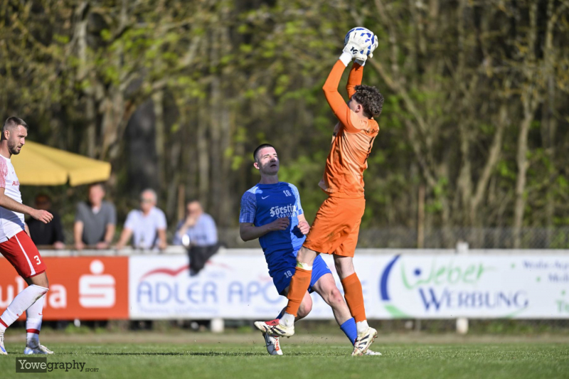 45_Yowegraphy_Jonas_Wenzel_250412_YZ90279