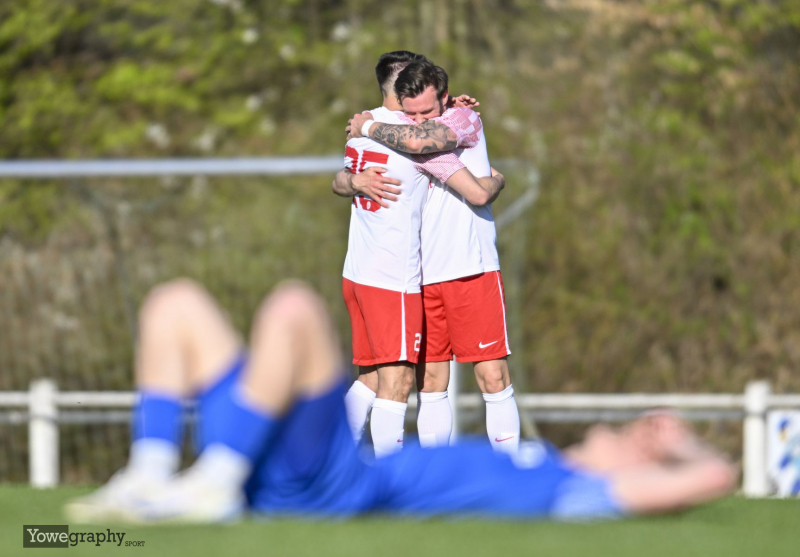55_Yowegraphy_Jonas_Wenzel_250412_YZ90402