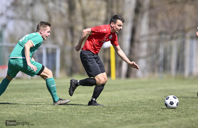 14_Yowegraphy_Jonas_Wenzel_250412_YZ98288