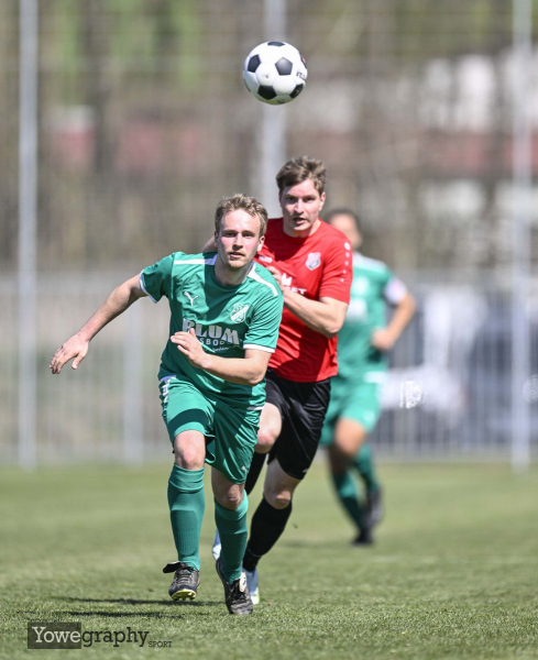 21_Yowegraphy_Jonas_Wenzel_250412_YZ98406