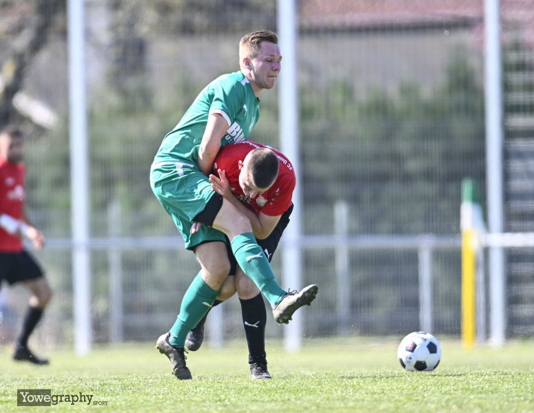 39_Yowegraphy_Jonas_Wenzel_250412_YZ98645