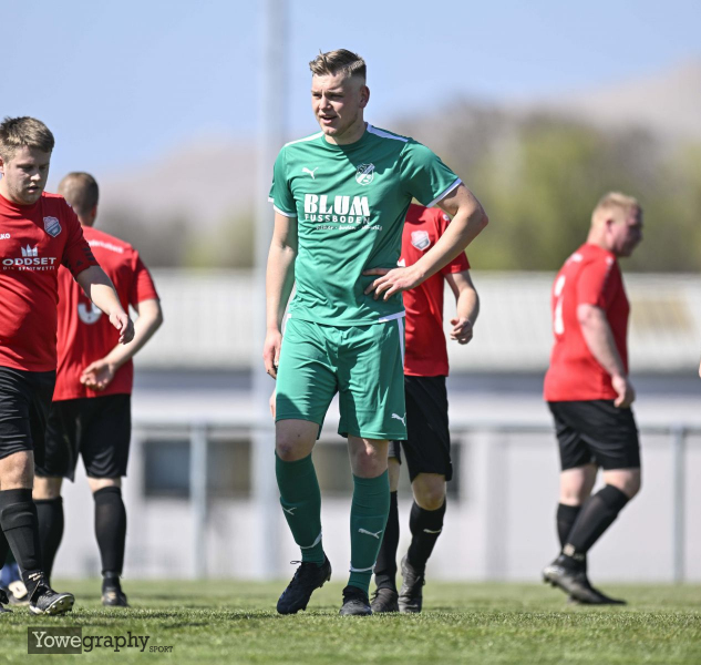 64_Yowegraphy_Jonas_Wenzel_250412_YZ98908