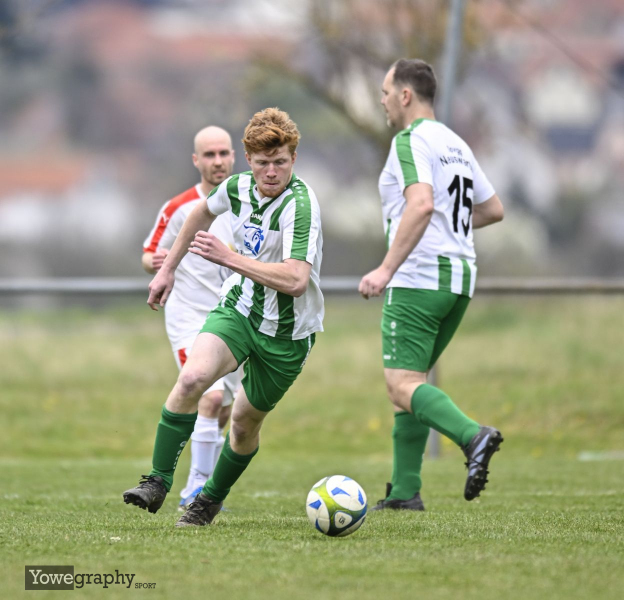 06_Yowegraphy_Jonas_Wenzel_250413_YZ90493