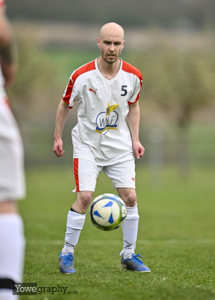 30_Yowegraphy_Jonas_Wenzel_250413_YZ90824
