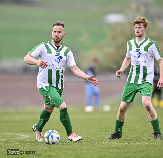49_Yowegraphy_Jonas_Wenzel_250413_YZ91131
