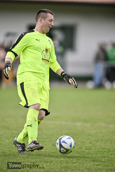 54_Yowegraphy_Jonas_Wenzel_250413_YZ91202