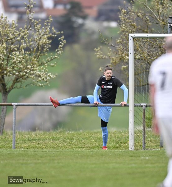 59_Yowegraphy_Jonas_Wenzel_250413_YZ91265