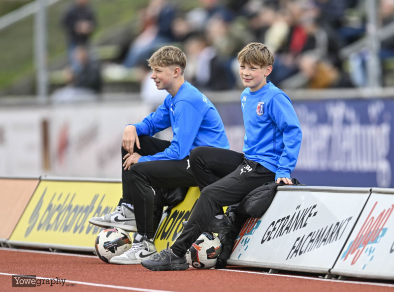 24_Yowegraphy_Jonas_Wenzel_250419_YZ97459