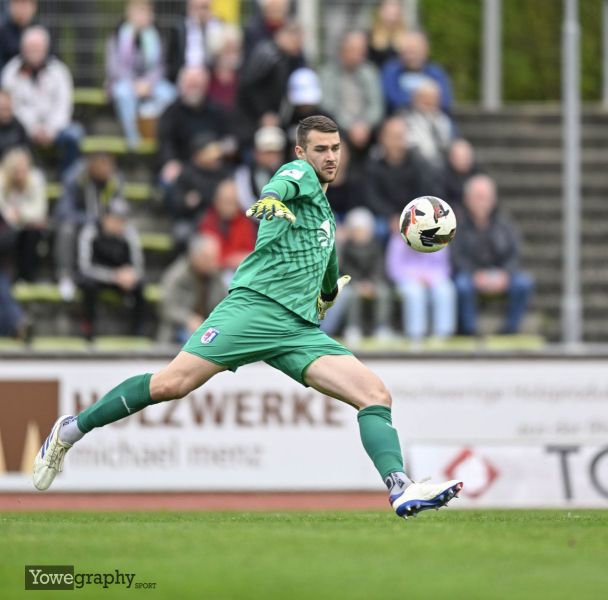 87_Yowegraphy_Jonas_Wenzel_250419_YZ98395