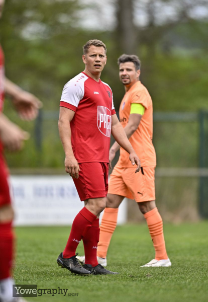 08_Yowegraphy_Jonas_Wenzel_250421_YZ99258