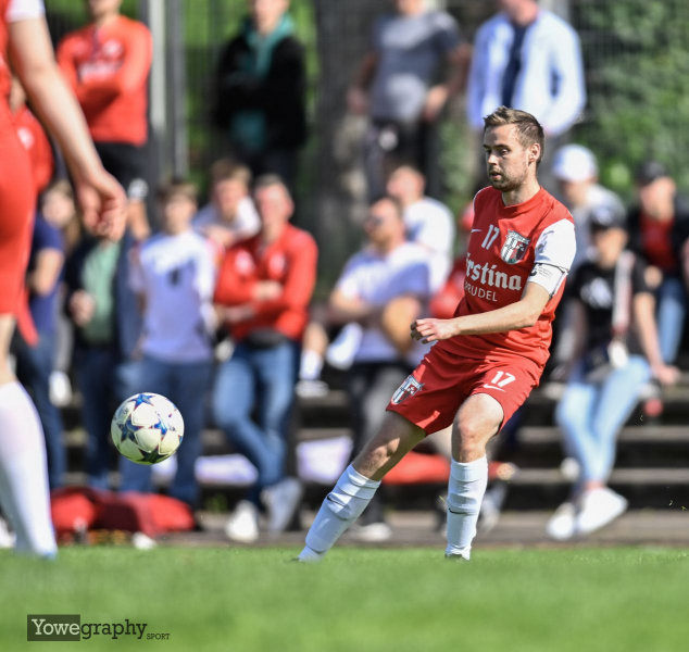 50_Yowegraphy_Jonas_Wenzel_250427_YZ98249