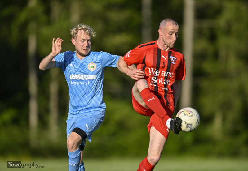 Pokal TSV Künzell - SG Bronnzell: Louis Winkow gegen Julian Pecks