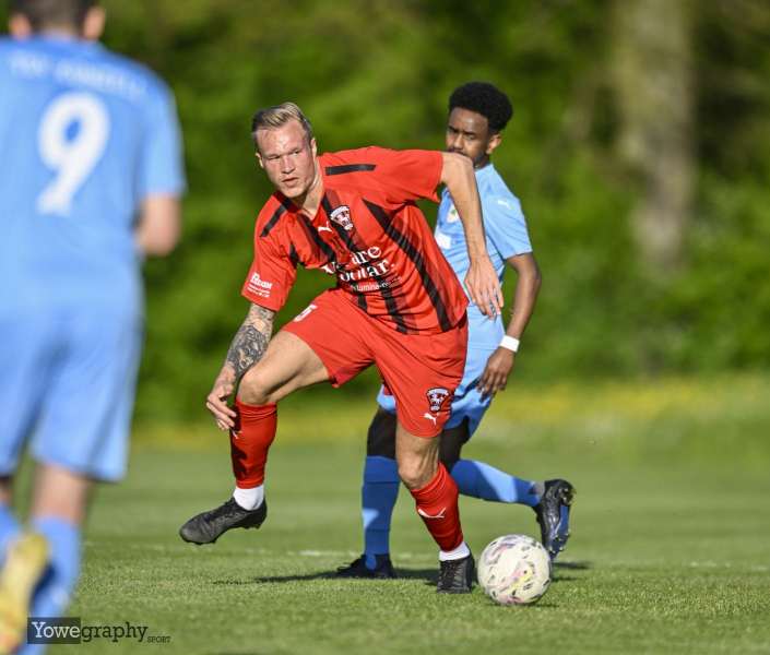 Pokal TSV Künzell - SG Bronnzell: Tim Horenkamp gegen Munir Tekelyes