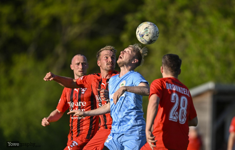 Pokal TSV Künzell - SG Bronnzell: Carl-Philipp Jäger gegen Louis Winkow