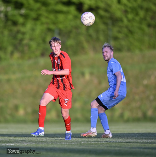 Pokal TSV Künzell - SG Bronnzell: Josh Lilly gegen Louis Winkow