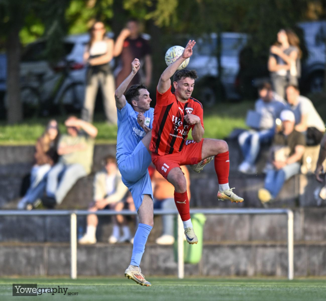 Pokal TSV Künzell - SG Bronnzell: Adrian Waldmann gegen Tim Weber