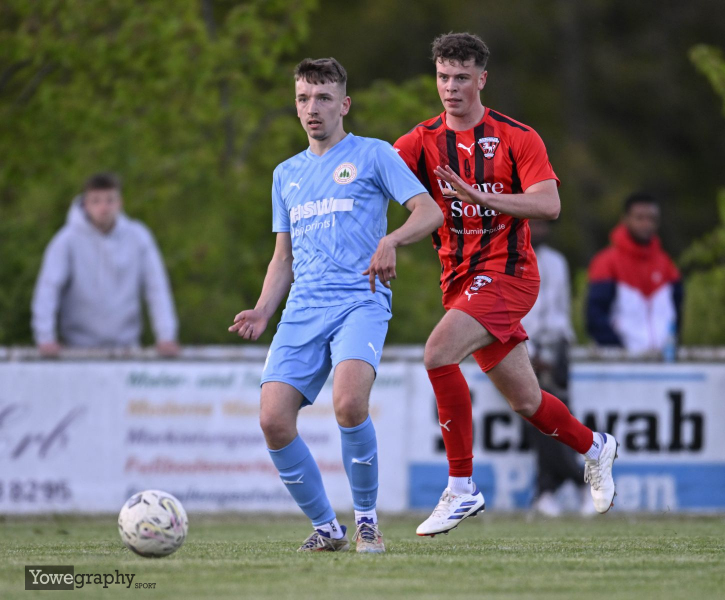 Pokal TSV Künzell - SG Bronnzell: Laurenz Hainze gegen Elias Hahl