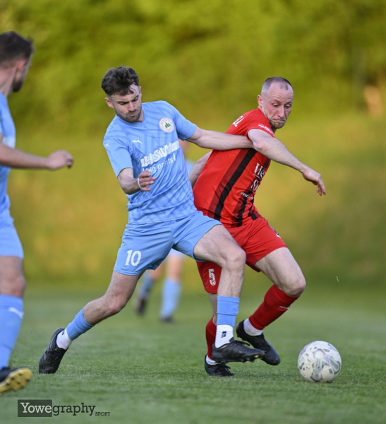 Pokal TSV Künzell - SG Bronnzell: Julian Parzeller gegen Julian Pecks