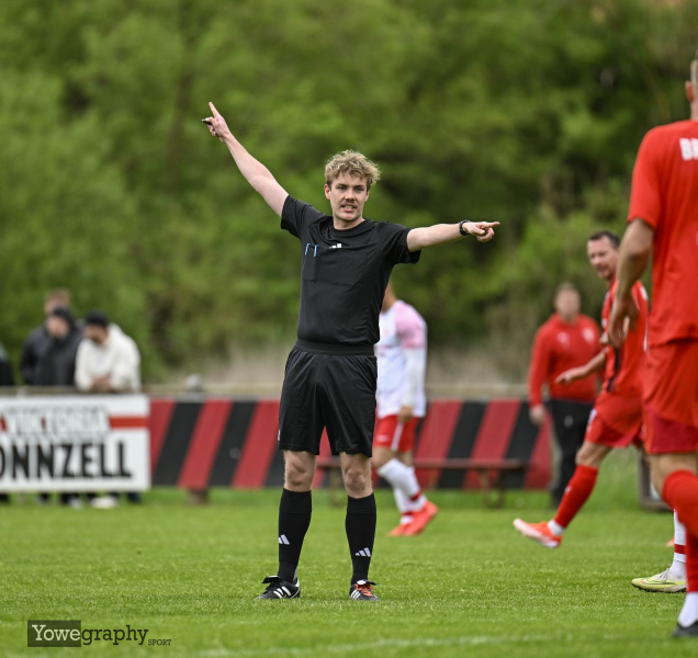 13_Yowegraphy_Jonas_Wenzel_250504_YZ97019