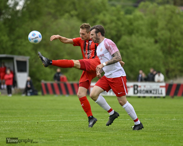 14_Yowegraphy_Jonas_Wenzel_250504_YZ97053