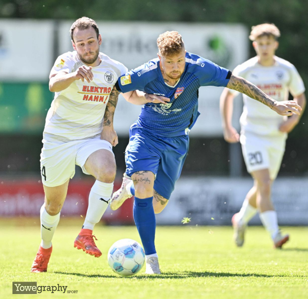 SV Steinbach - Türk Gücü Friedberg: Michael Wiegand gegen Noah Michel