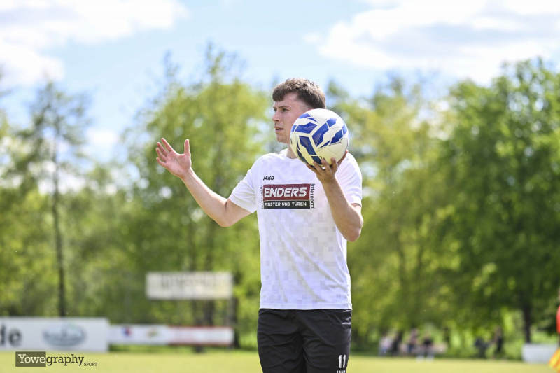 19_Yowegraphy_Jonas_Wenzel_250511_YZ97728