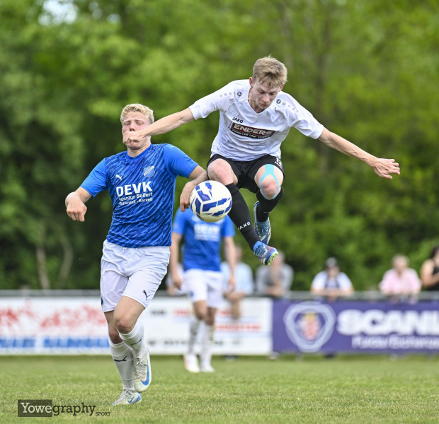 32_Yowegraphy_Jonas_Wenzel_250511_YZ97852
