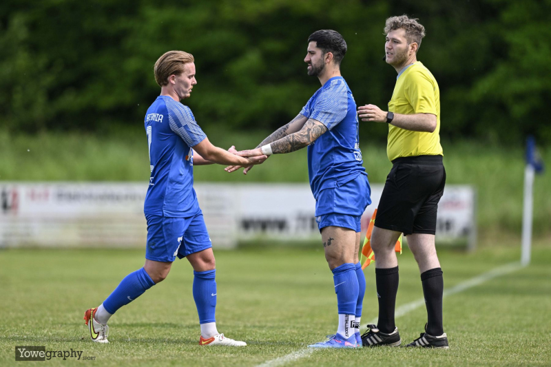 FC Eichenzell - OSC Vellmar: Jonas Lembach Ferhat Yildiz
