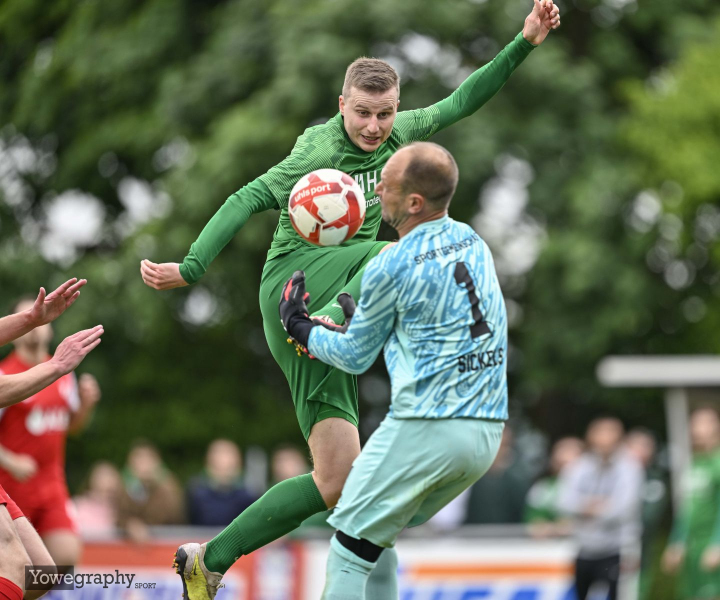 SG Sickels II - Haimbacher SV: Julian Heins gegen Johannes Hein