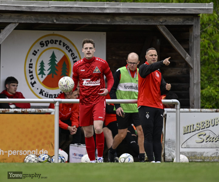 TSV Künzell - SV Großenlüder: Henrik Ziegler