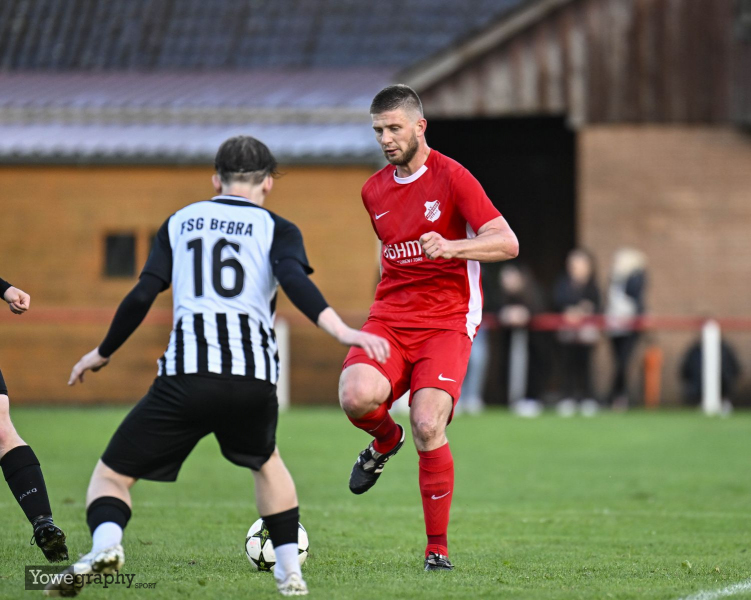 SV Hofbieber - TSG Bebra: Adrian Hosenfeld gegen Luca Pankow