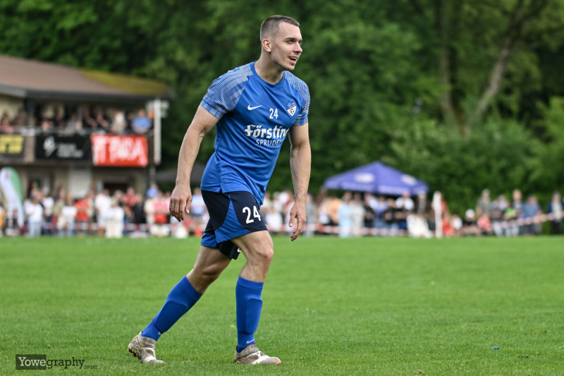 37_Yowegraphy_Jonas_Wenzel_250601_YZ90780