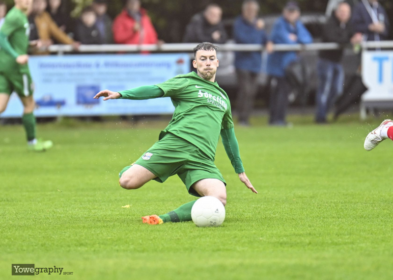 29_Yowegraphy_Jonas_Wenzel_250601_YZ97215