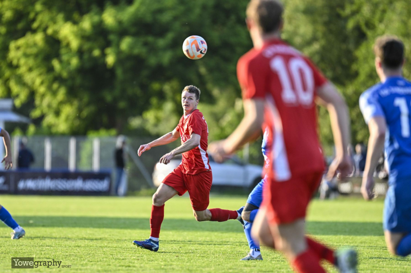 53_Yowegraphy_Jonas_Wenzel_250602_YZ93250