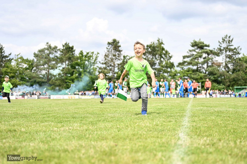 12_Yowegraphy_Jonas_Wenzel_250609_YZ99079