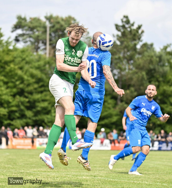 80_Yowegraphy_Jonas_Wenzel_250609_YZ99952