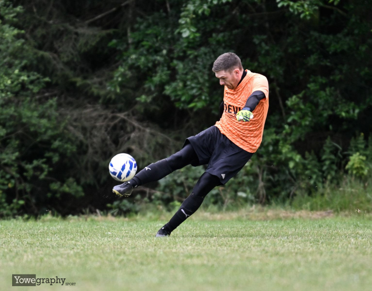 32_Yowegraphy_Jonas_Wenzel_250713_YZ99244