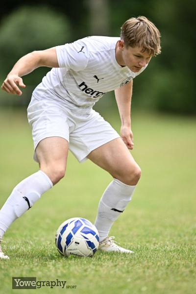 12_Yowegraphy_Jonas_Wenzel_250713_YZ98281