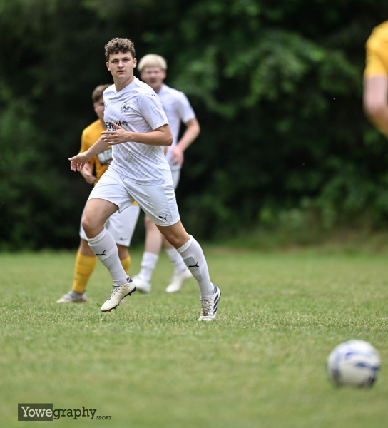 28_Yowegraphy_Jonas_Wenzel_250713_YZ98500