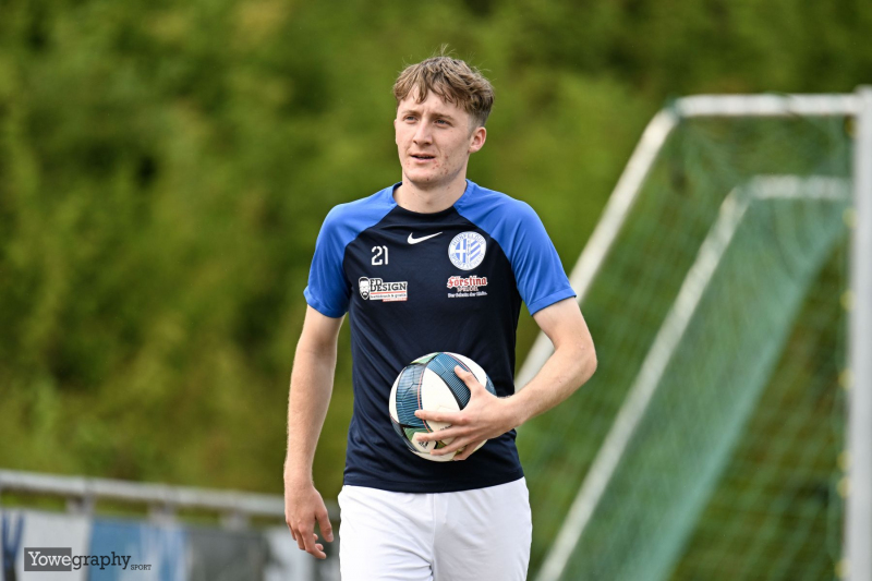 Hünfelder SV - SG Barockstadt: Ben Becker