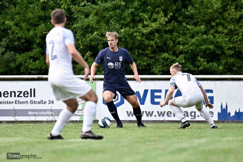 Hünfelder SV - SG Barockstadt: Tobias Göbel