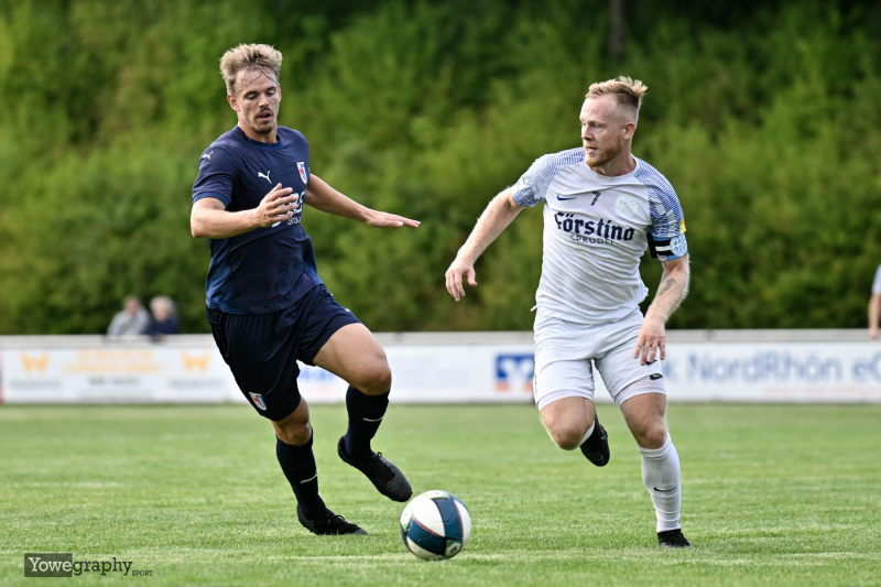 Hünfelder SV - SG Barockstadt: Tobias Göbel gegen Marcel Dücker