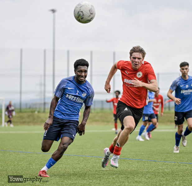 TSV Künzell - FSV Thalau: Biniam Beck gegen Luis Klering