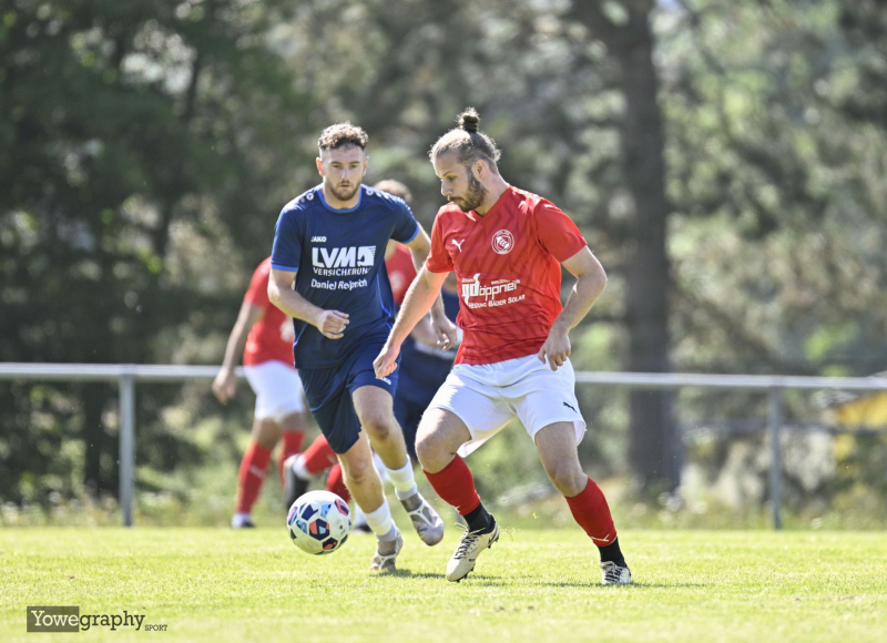 Spvgg Bimbach - SV Maberzell: Dejan Sebastian Zvekic gegen Leon Hübl