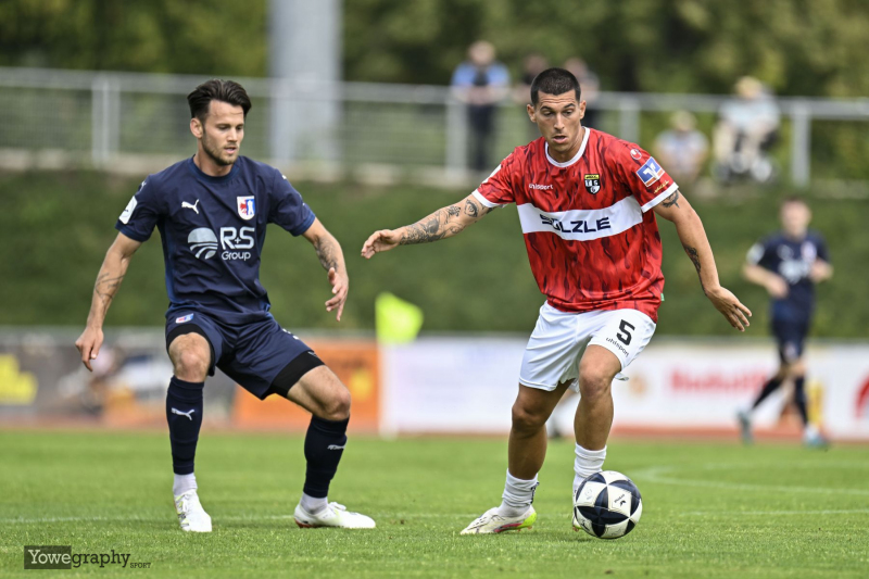 SG Barockstadt - TSG Balingen: Denis Latifovic gegen Leon Pomnitz
