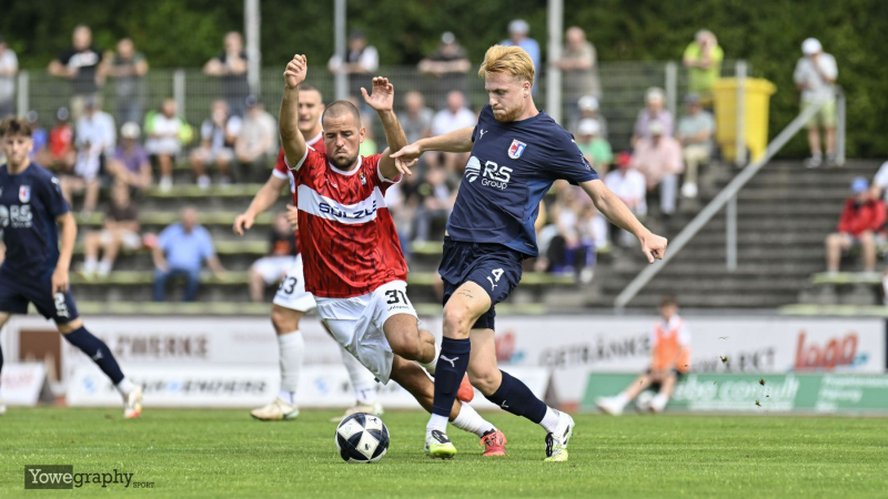 SG Barockstadt - TSG Balingen: Ivo Colic gegen Milian Habermehl