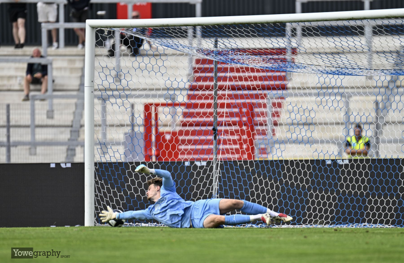 SG Barockstadt - TSG Balingen: Justin Duda Elfmeter